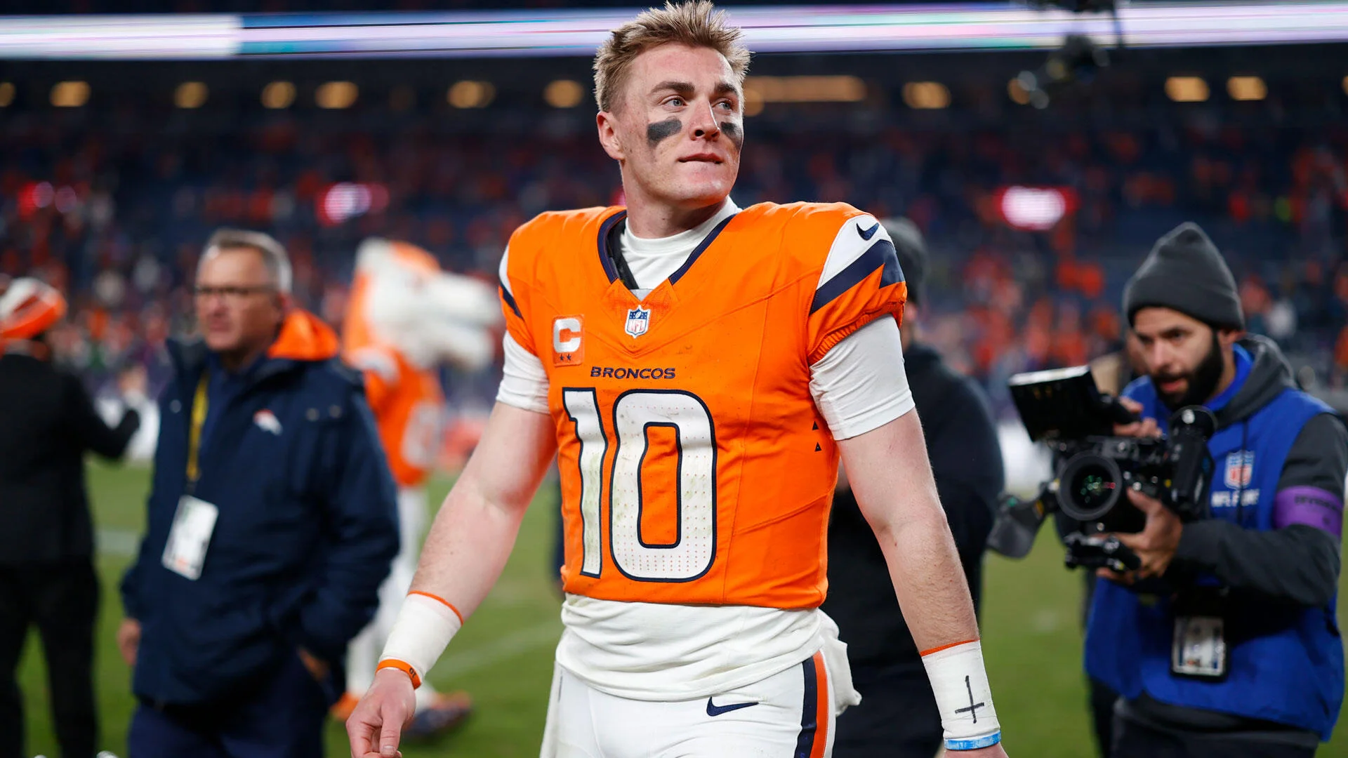 Bo Nix’s rookie season ends early as Broncos quarterback fractures ankle in loss to Bills